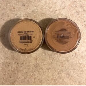 Set of 2 full size bronzer and finishing powder
